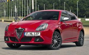 Alfa Romeo Giulietta Sportiva 2012 года
